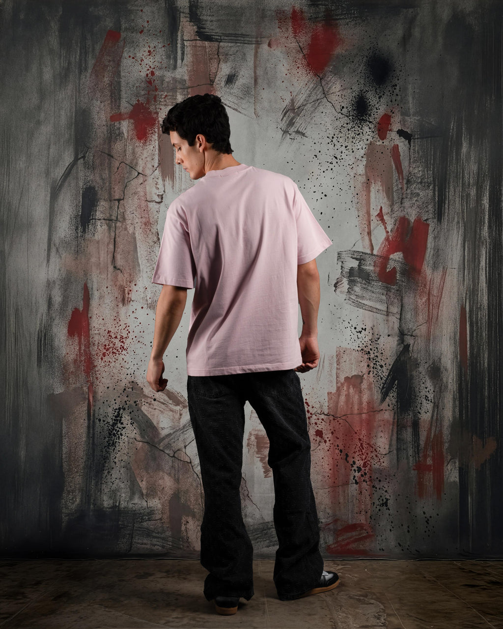 "The Gesture" T-Shirt -Pink Static